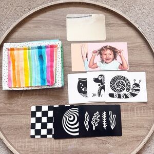 Lovevery Soft Book & High Contrast Cards The Charmer Play Kit